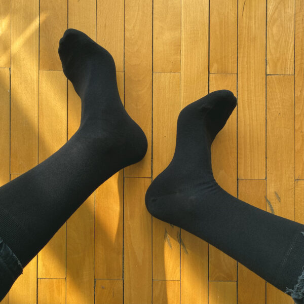 Laboratorul de Șosete - Cutiuța de Retail - 3 șosete lungi negre 2